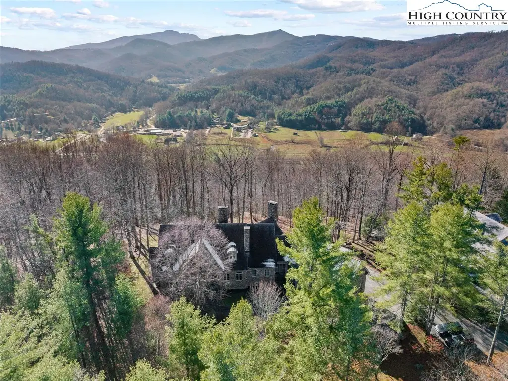 1676 Valle Cay Drive, Vilas, NC 28692 - Image #1