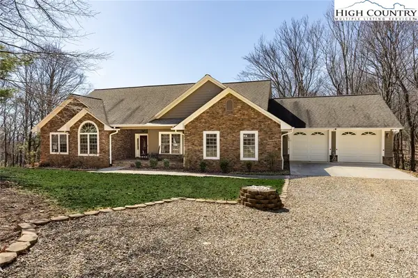 181 Abbey Road, McGrady, NC 28649