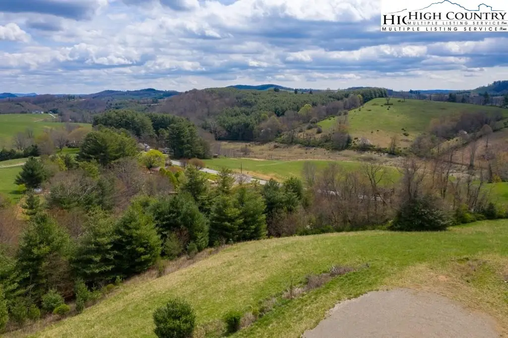 10 Autumn Glen Drive, Sparta, NC 28675 - Image #1