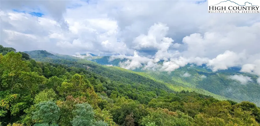 543 Gorge View Drive, Blowing Rock, NC 28605 - Image #3