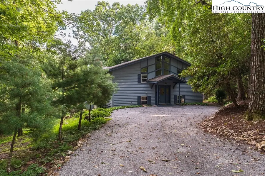 377 Deer Run Road, Roaring Gap, NC 28668 - Image #2