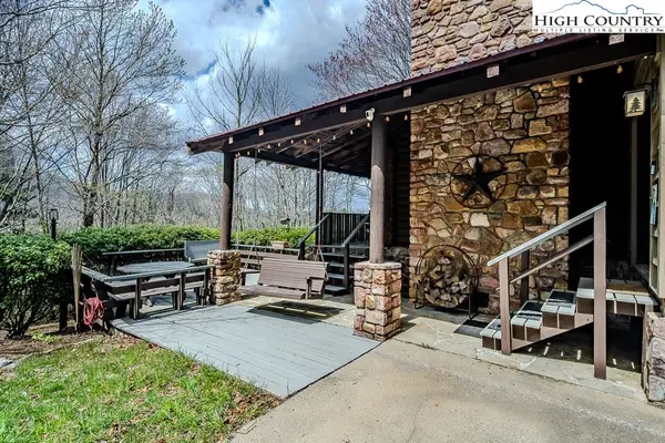 80 Avery County High School Road, Newland, NC 28657