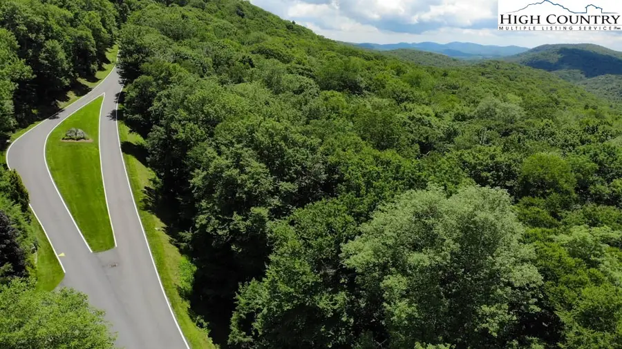 1715 Forest Ridge Drive #17, Linville, NC 28646 - Image #3