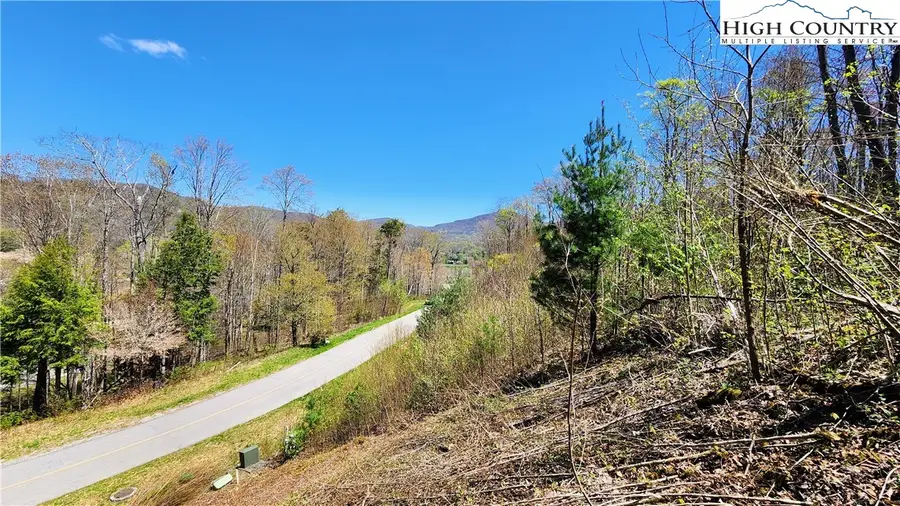 31 & 32 Running Bear Circle, Banner Elk, NC 28604 - Image #3