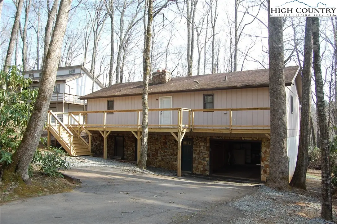 114 Lady Slipper Loop, Newland, NC 28657 - Image #1
