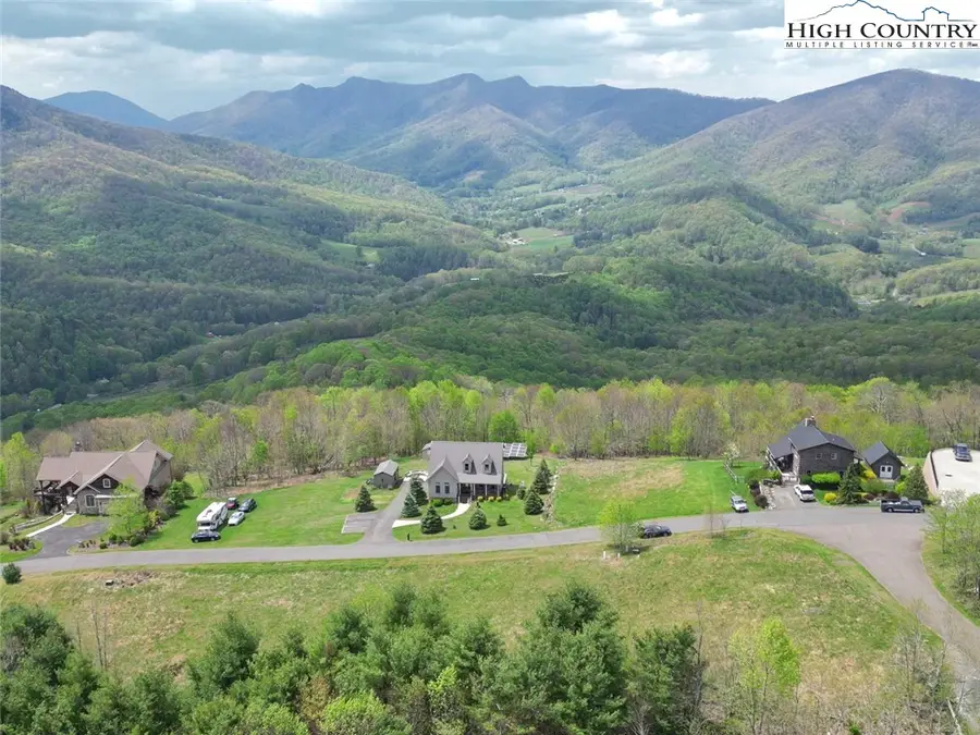 899 Lauren Lane, West Jefferson, NC 28694 - Image #2