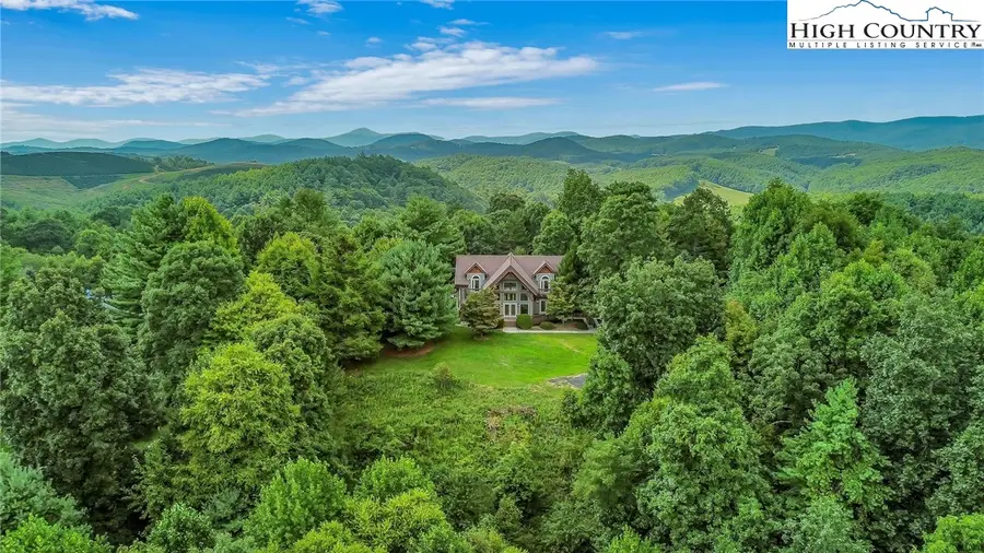 120 Twin Bridges Circle, Fleetwood, NC 28626 - Image #2