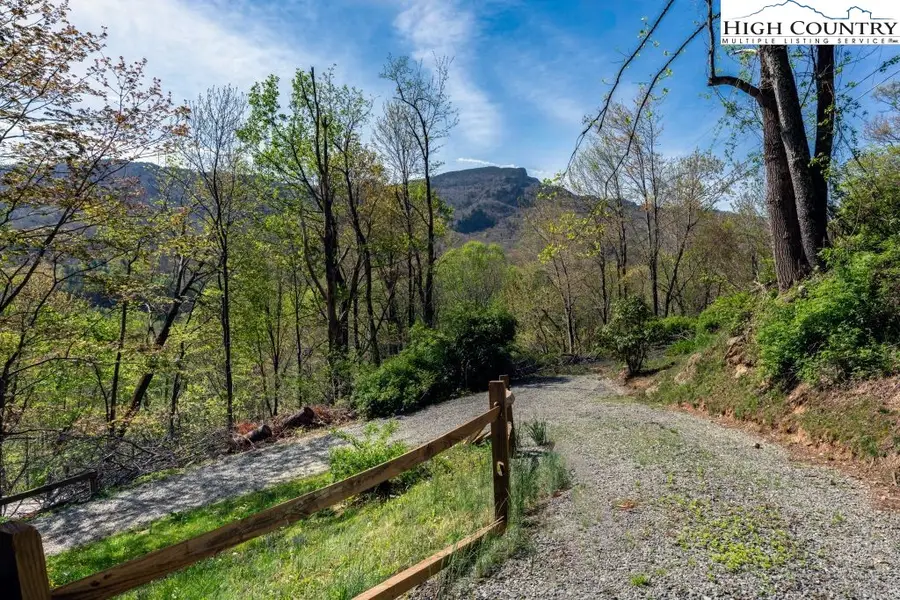 239 Dutch Treat Road, Banner Elk, NC 28604 - Image #2