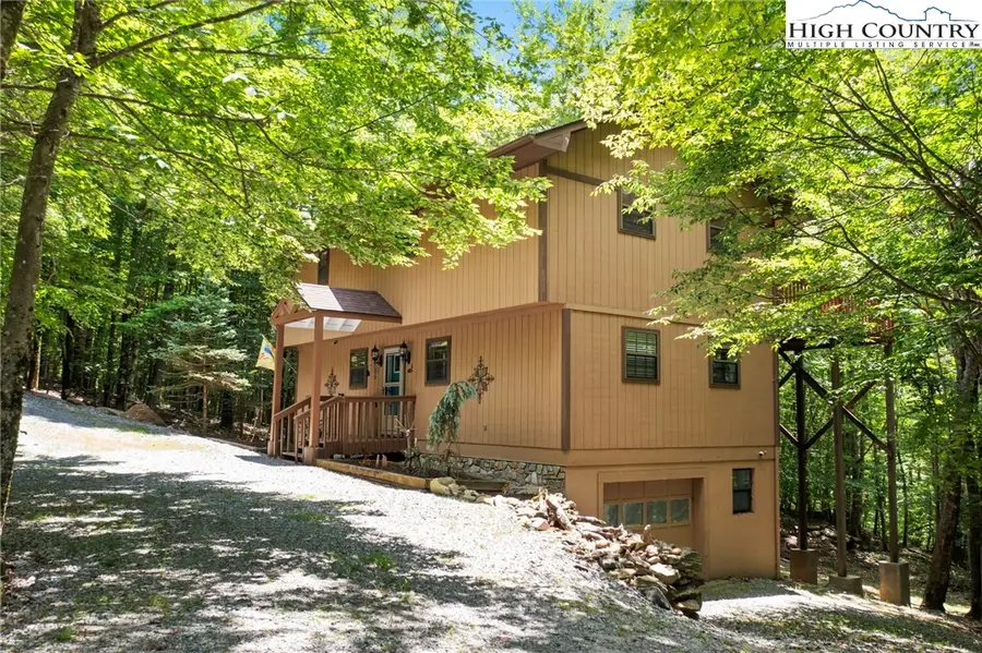 311 Pine Ridge Road, Beech Mountain, NC 28604 - Image #3