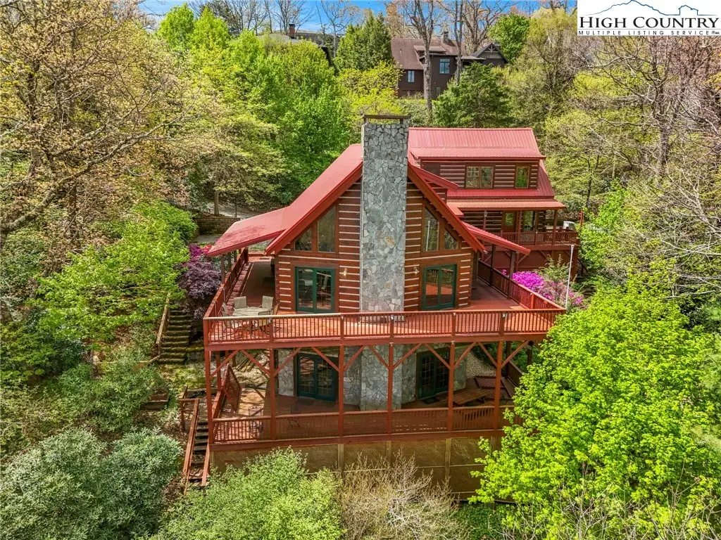 155 Blackberry Lane, Blowing Rock, NC 28605 - Image #1