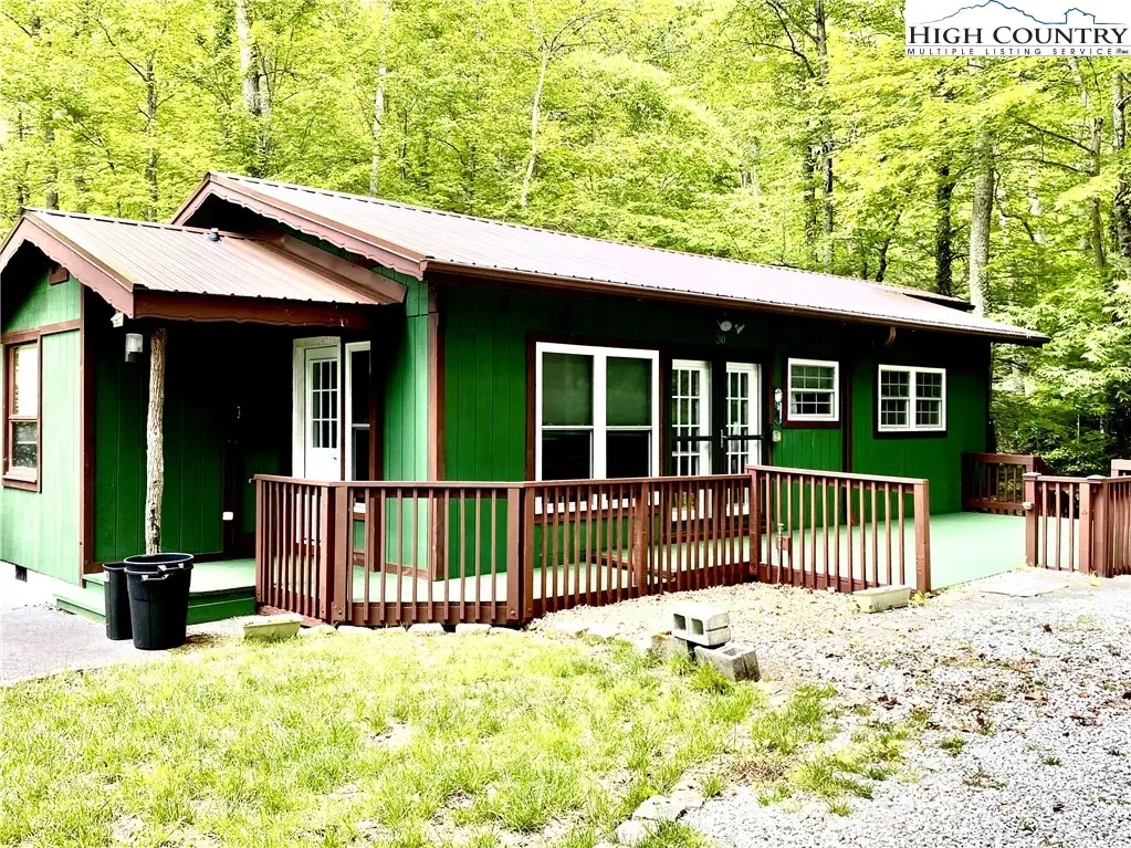 30 Sourwood Knoll, Pineola, NC 28646 - Image #1