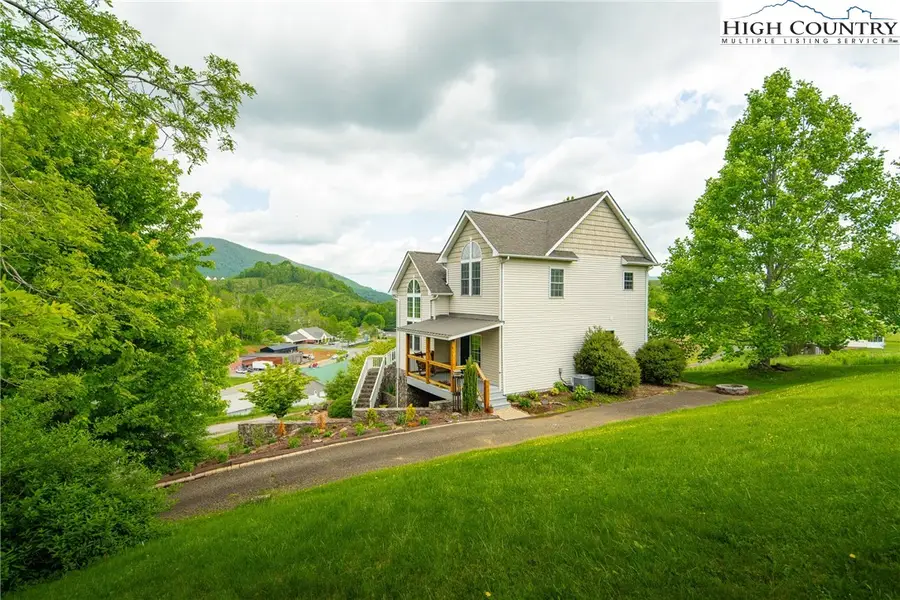 73 Walter Ridge Road, West Jefferson, NC 28694 - Image #2