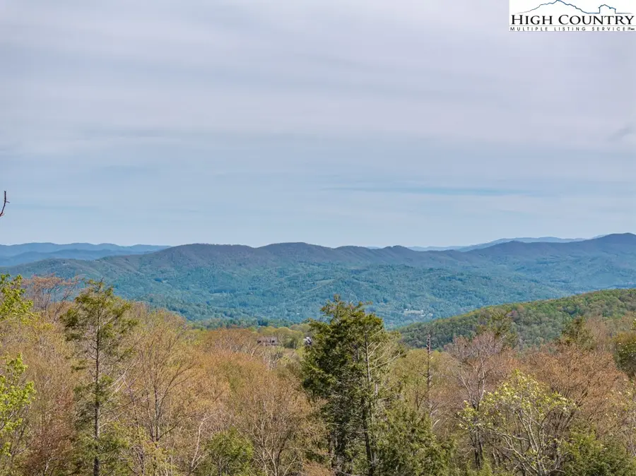 77 N Eagles Nest Trail, Beech Mountain, NC 28604 - Image #2