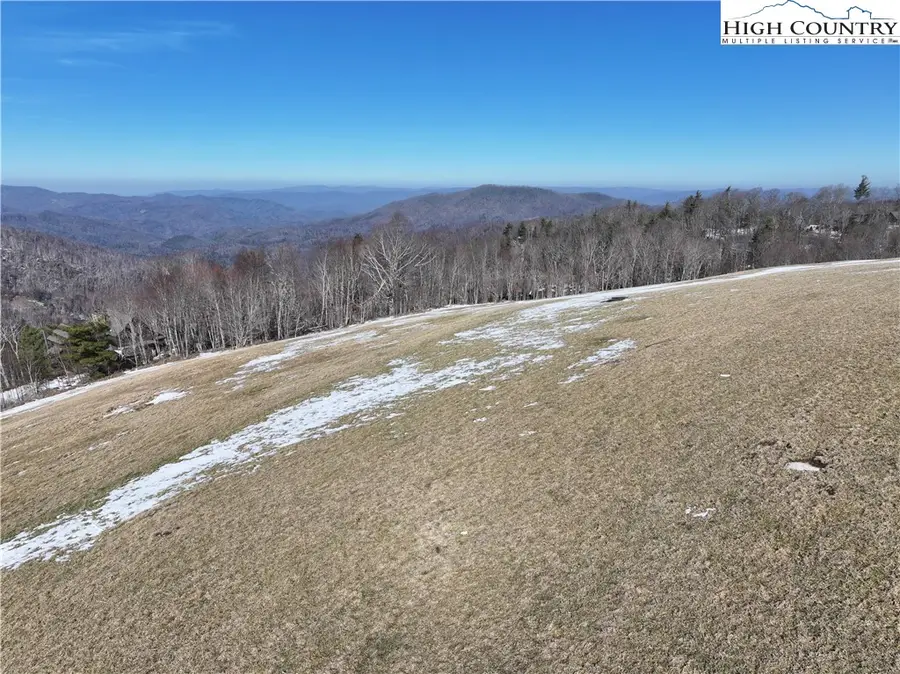 RS4 Skywest Parkway, Beech Mountain, NC 28604 - Image #3