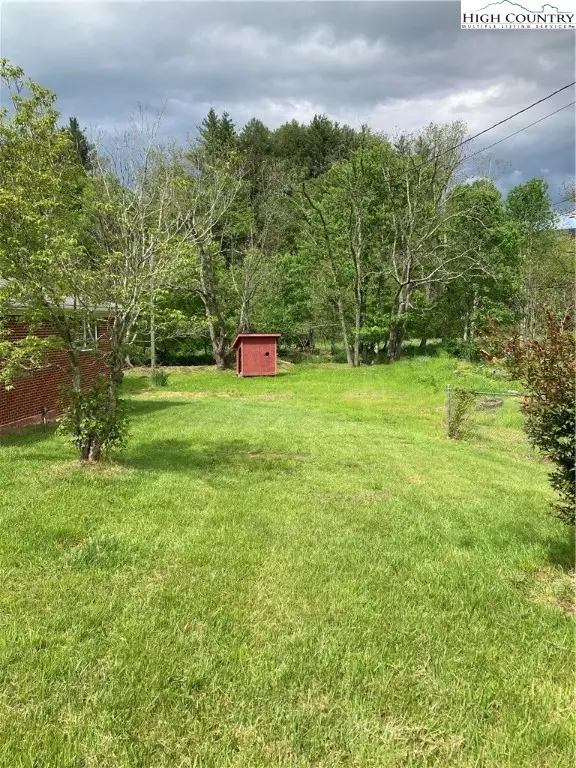 5854 Us Highway 421n Highway, Vilas, NC 28692 - Image #2