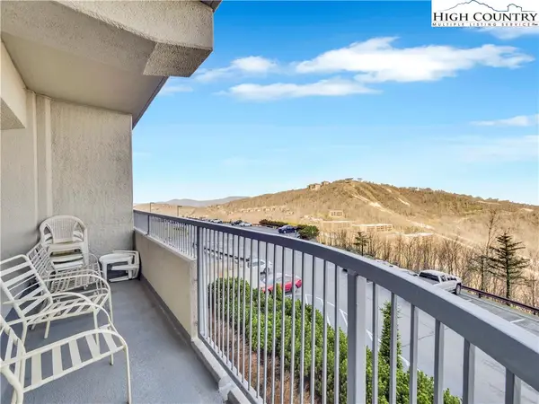 303 Sugar Top Drive #3127, Sugar Mountain, NC 28604