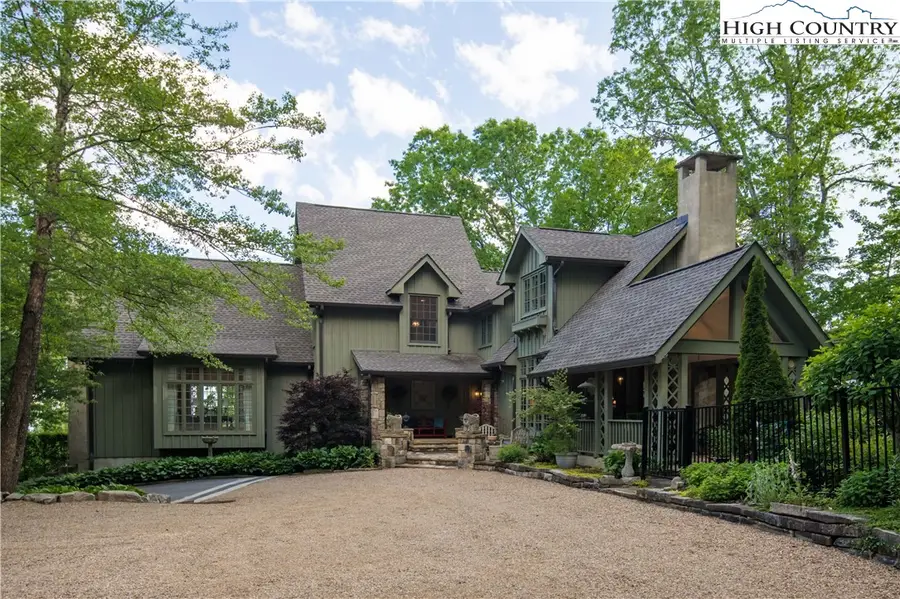 362 Wonderland Trail, Blowing Rock, NC 28605 - #2