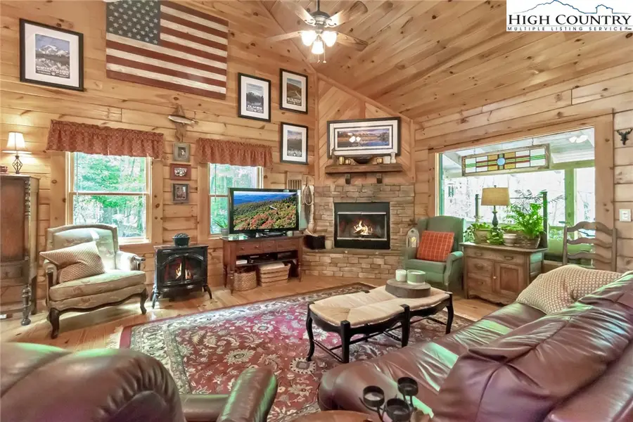 137 Teaberry + Cottage+ Lot Trail, Beech Mountain, NC 28604 - Image #3