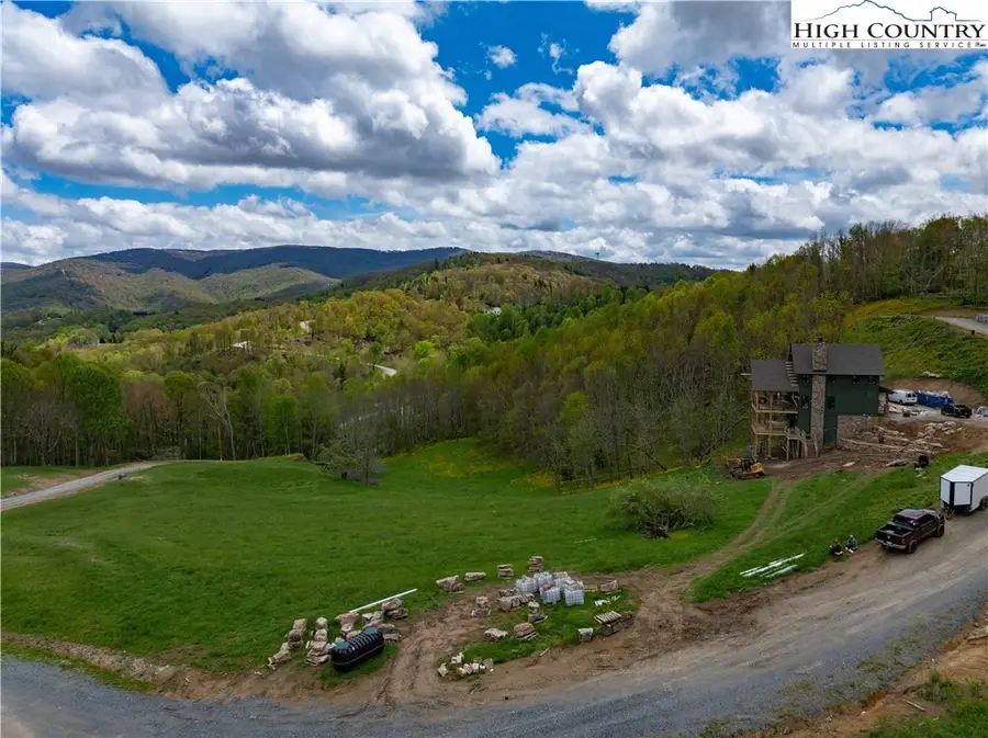 WR-72 Fireside Trail, Elk Park, NC 28622 - Image #2