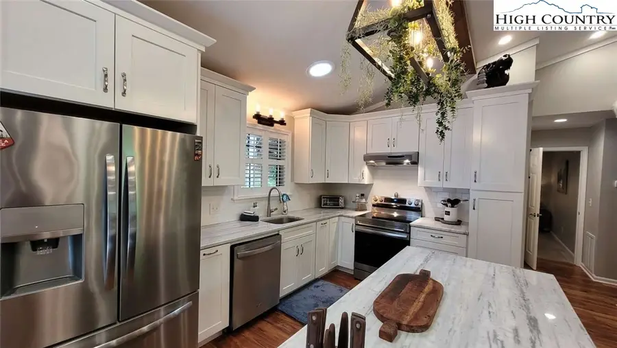 1157 Pine Ridge Road, Beech Mountain, NC 28604 - Image #3