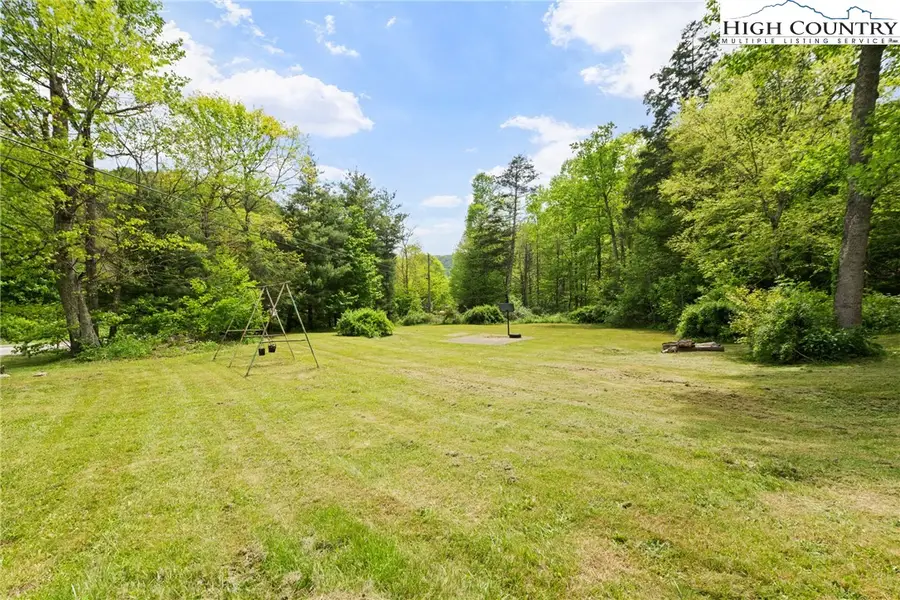 122 Poplar Creek Estates Drive, Todd, NC 28684 - Image #2