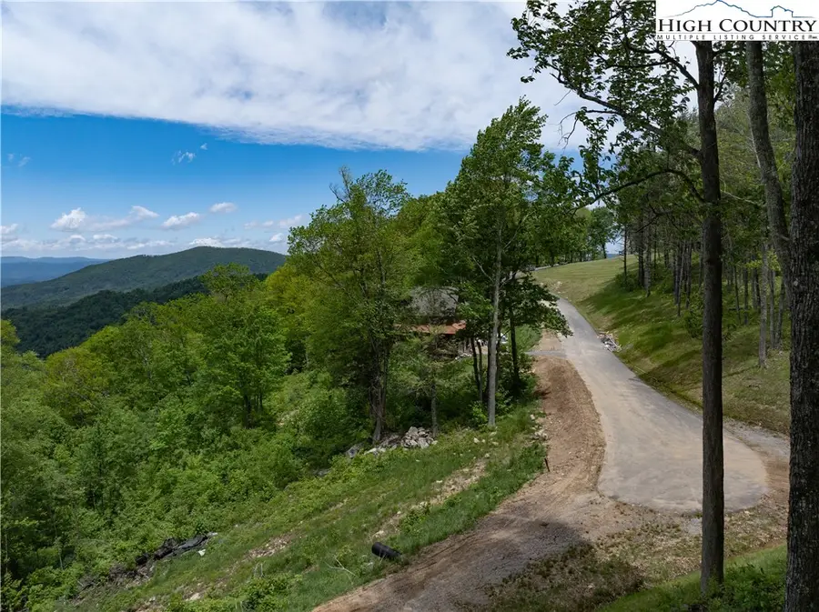 EC4 Eagle Crest Trail, Beech Mountain, NC 28604 - Image #2