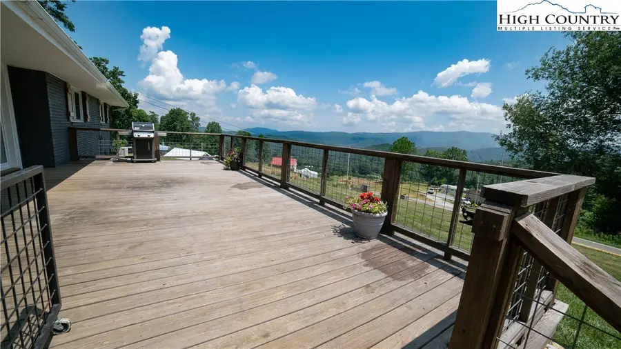 840-1 Brooks Shell Road, Elk Park, NC 28622 - Image #3