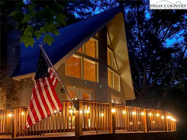 994 E Laurel Circle, Deep Gap, NC 28618