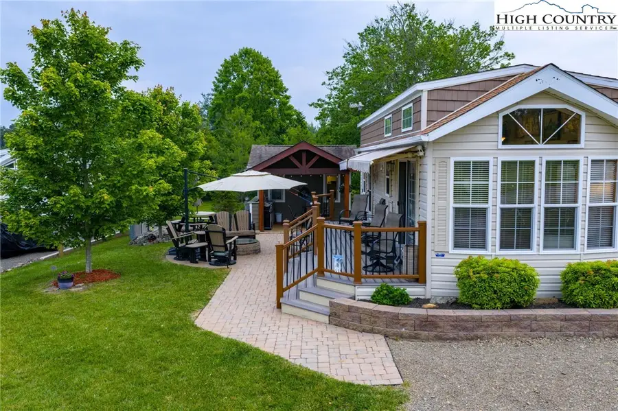 2330 Edmonds Road, Galax, VA 24333 - #2