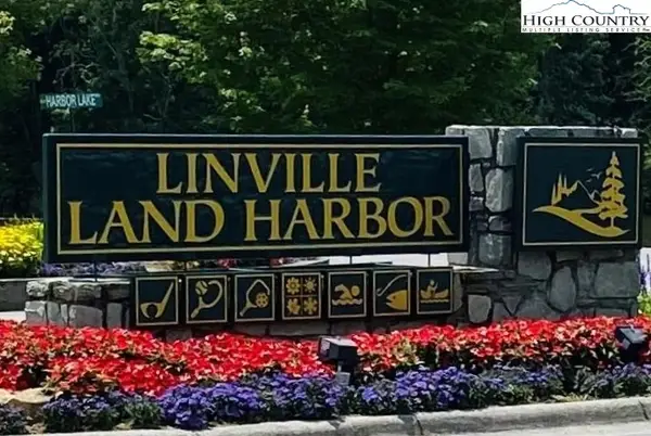 476 Locust Road, Newland, NC 28657