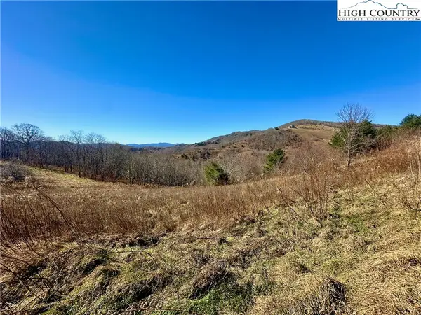 TBD Sky Rock Trail, Banner Elk, NC 28604