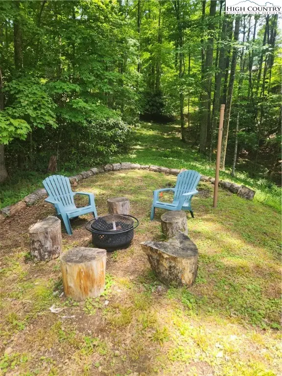 370 Woodland Hills Drive, Elk Park, NC 28622 - Image #2