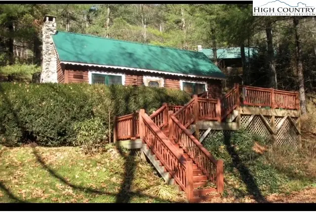 392 Old Danner, Vilas, NC 28692 - Image #2