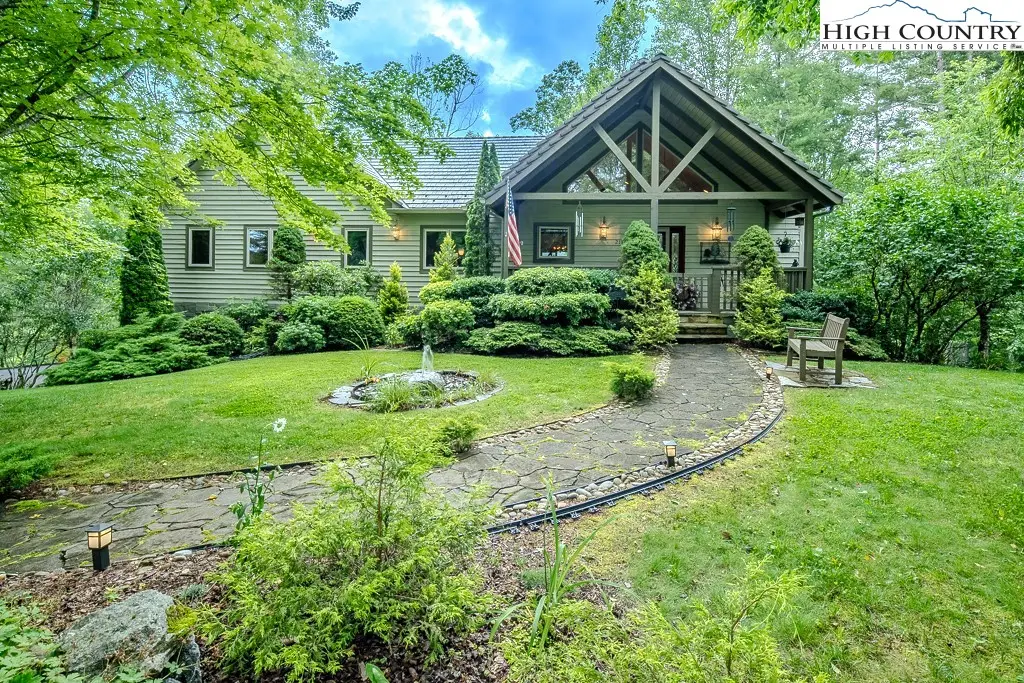 2134 Valle Cay Drive, Vilas, NC 28692 - Image #1