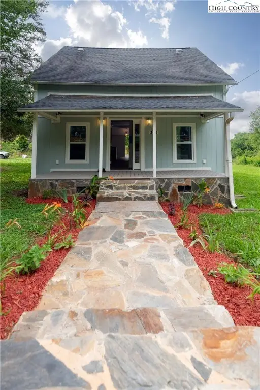 308 Hickory Street, Granite Falls, NC 28630 - #1