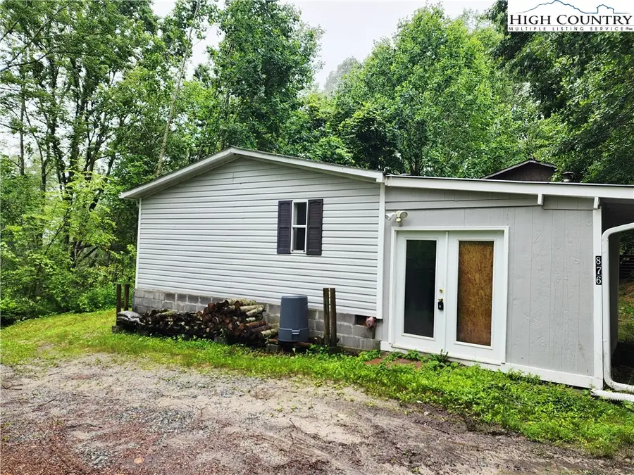 876 Courtney Lane, Vilas, NC 28692 - Image #3
