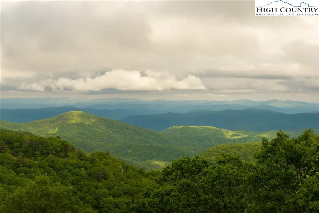 Estate 3 Reynolds Parkway, Boone, NC 28607 - Image #1