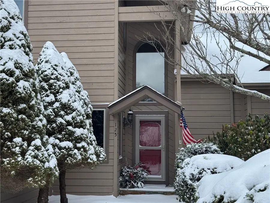 125 Grassy Knoll Way, Blowing Rock, NC 28605 - Image #2
