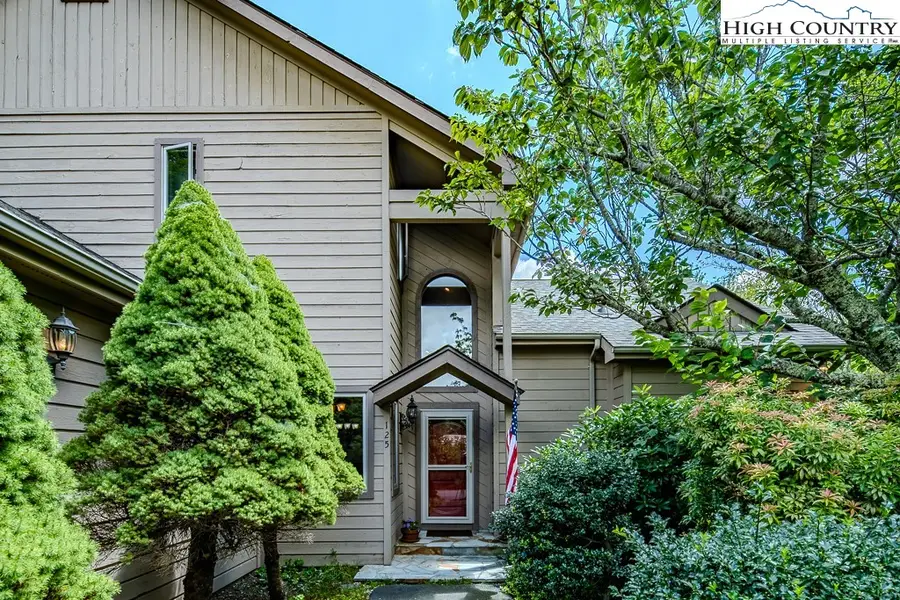 125 Grassy Knoll Way, Blowing Rock, NC 28605 - Image #3