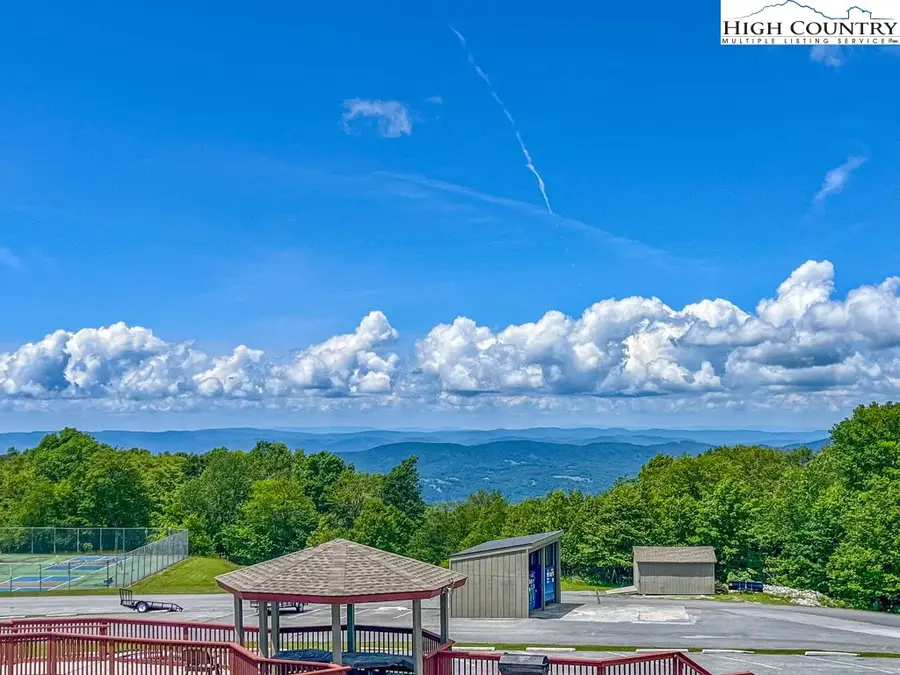 301 Pinnacle Inn Drive #4214, Beech Mountain, NC 28604 - Image #2