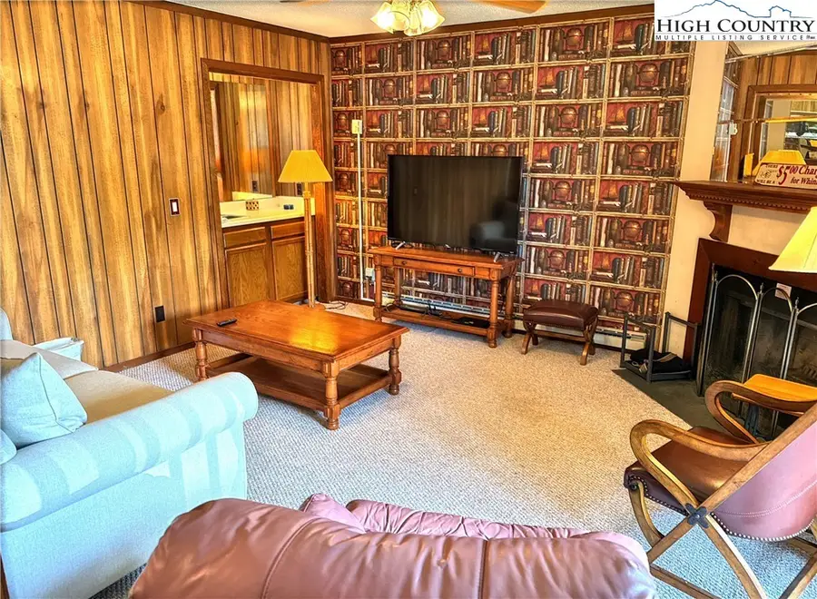 301 Pinnacle Inn Road #2105, Beech Mountain, NC 28604 - Image #3