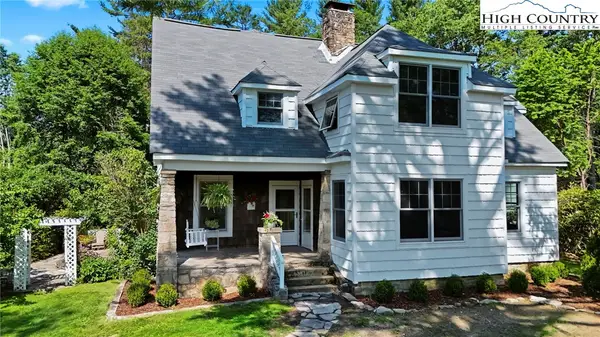 140 Library Lane, Banner Elk, NC 28604