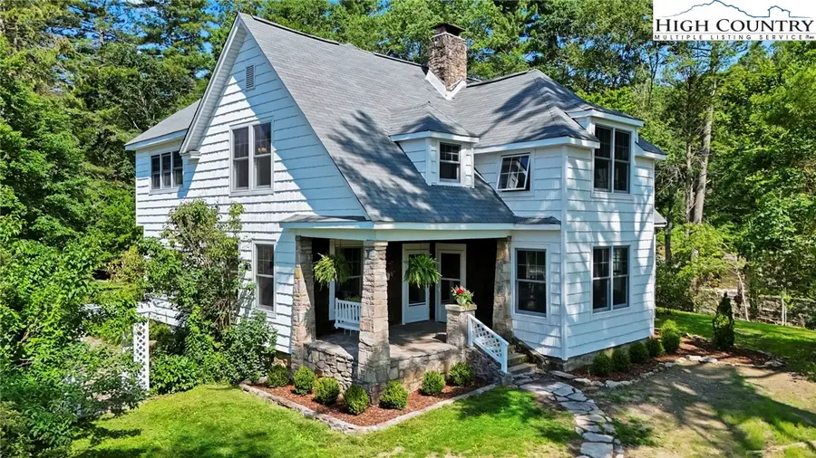 140 Library Lane, Banner Elk, NC 28604 - Image #2