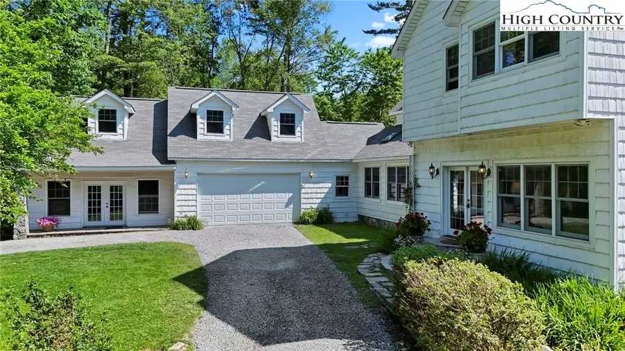 140 Library Lane, Banner Elk, NC 28604 - Image #3