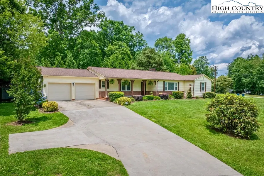 4897 Calico Road, Lenoir, NC 28645 - Image #2