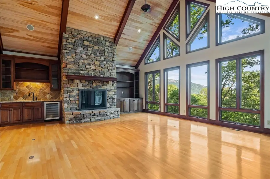 13 Grouse Moor Drive, Linville, NC 28646 - Image #2