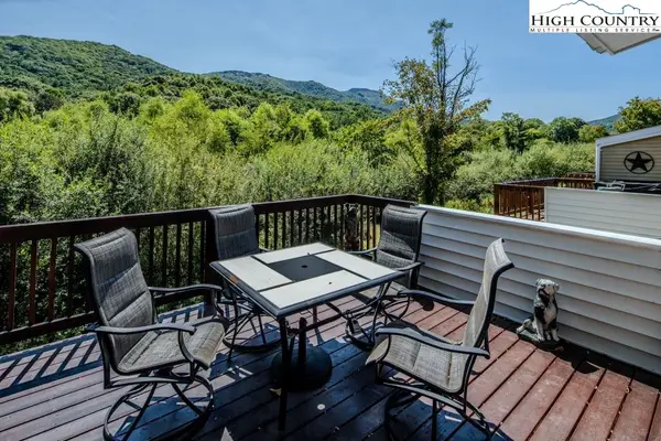 10543 Nc Highway 105 S Highway #6, Banner Elk, NC 28604