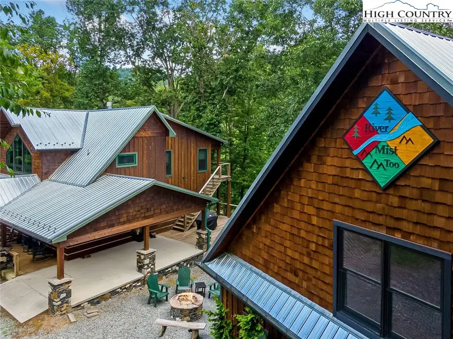 597 Auborn Trivette Road, Sugar Grove, NC 28679 - Image #2