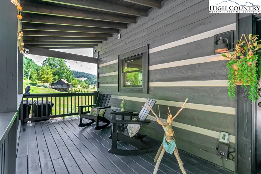 3244 Old Us Highway 421, Vilas, NC 28692 - Image #3