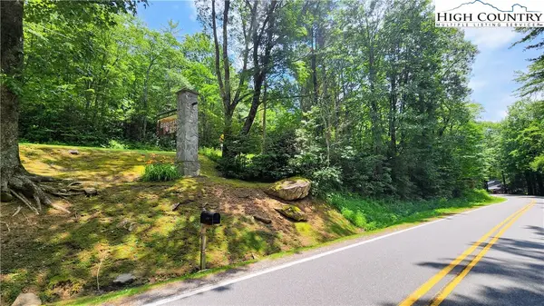 6357 Gingercake Road, Newland, NC 28657